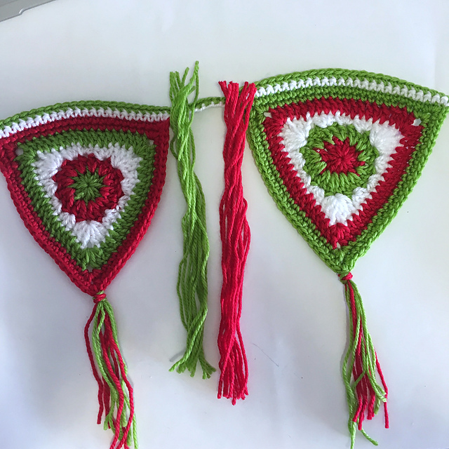 Festive Christmas bunting