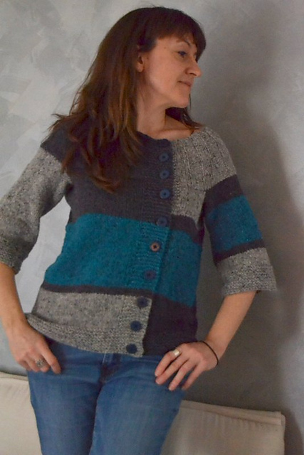 Geometrical cardigan