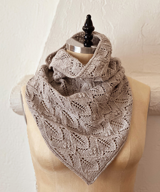 Faria Cowl