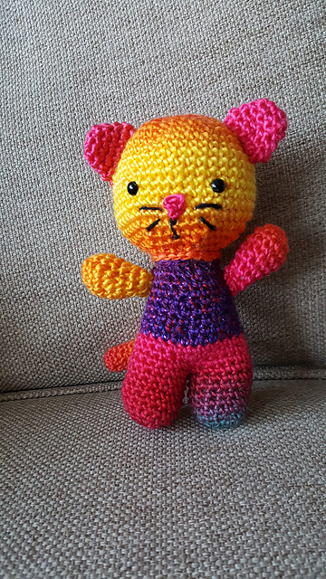 Small cat — foto 3