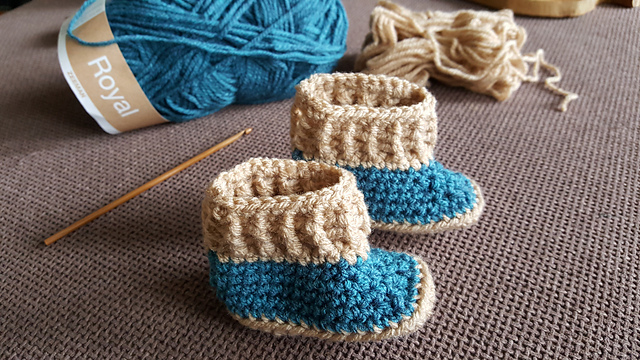 Arianna Baby Cuffed Booties