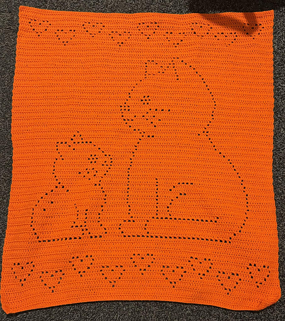 Loving Cats Filet Blanket