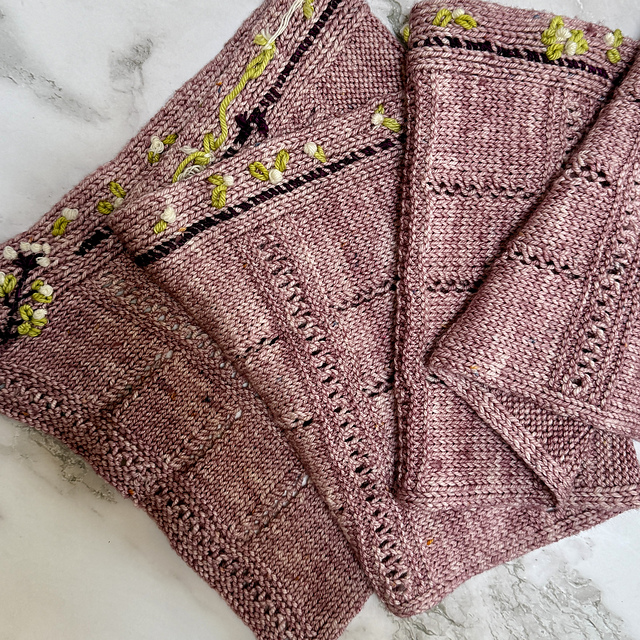 Garden Eyelet Wrap or Ponchini