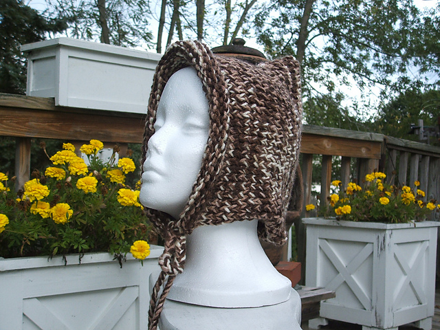 Lyra's Hood