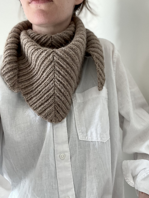 Elsa ribbed scarf