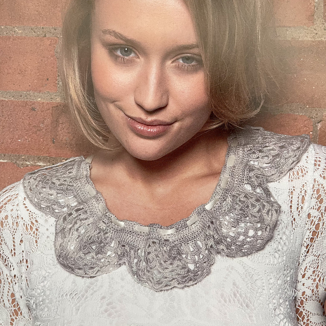 Lace Collar