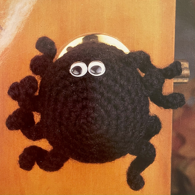 Spider Door Knobbie