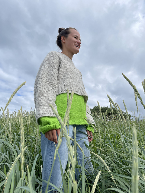 Kahlo sweater