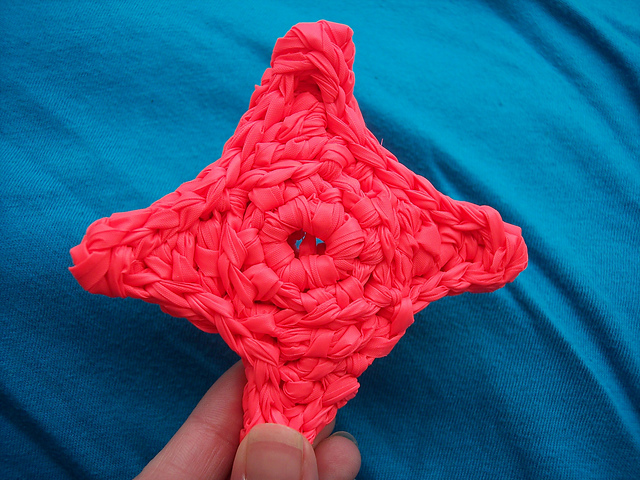 Plarn Ninja Star