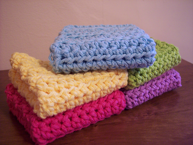 Simple and Practical Dish Cloth
