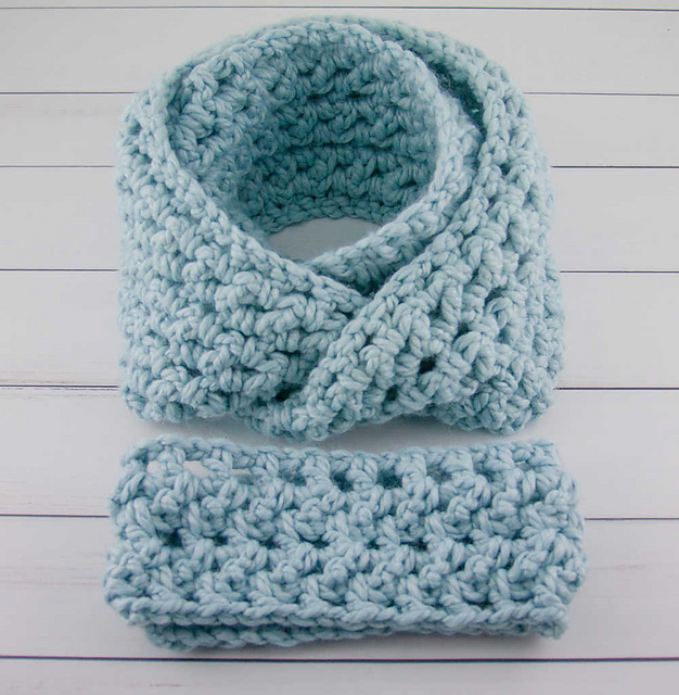 Snowshoe Infinity Scarf and Headband