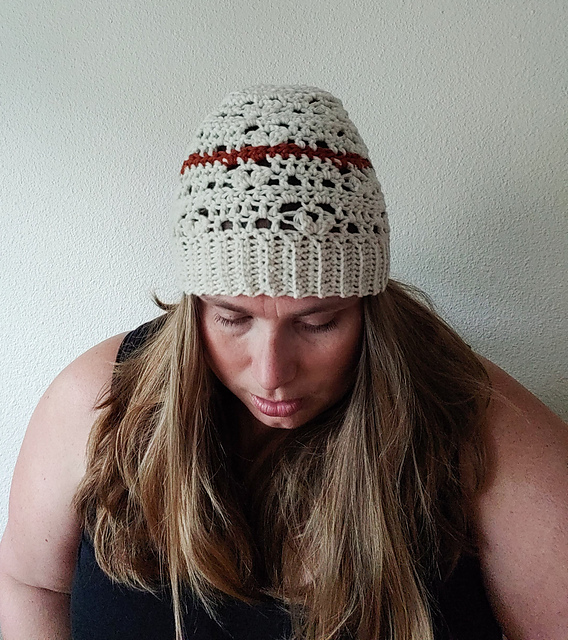 Egret Buds Hat