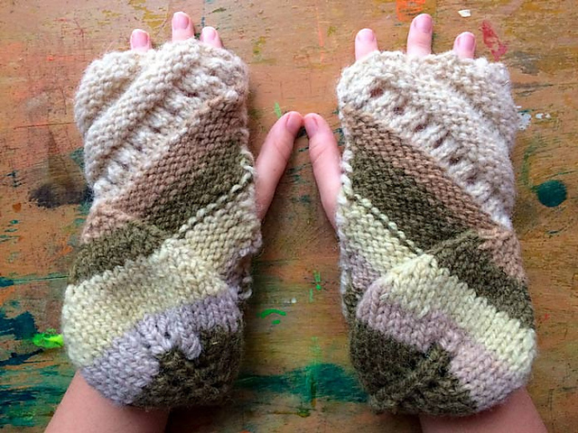 Falling Leaf Fingerless Mitts