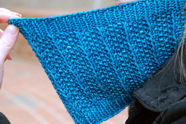 Tekstur Cowl