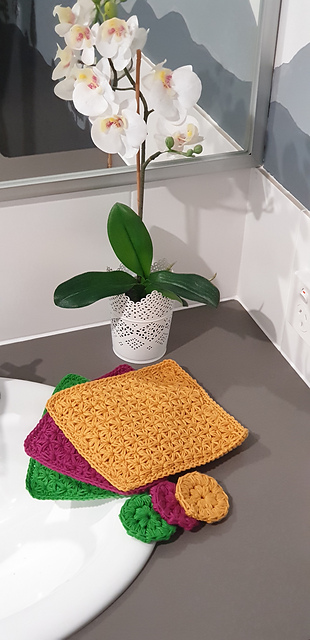 Jasmin Face Washer & Pads