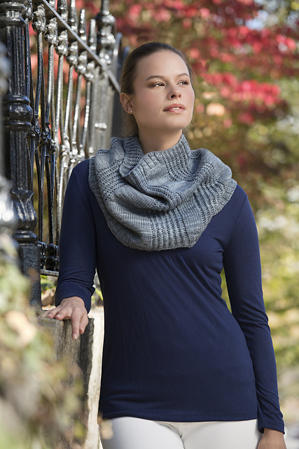 Zig Zag Cowl