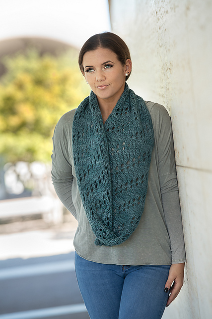 Heartlines Cowl