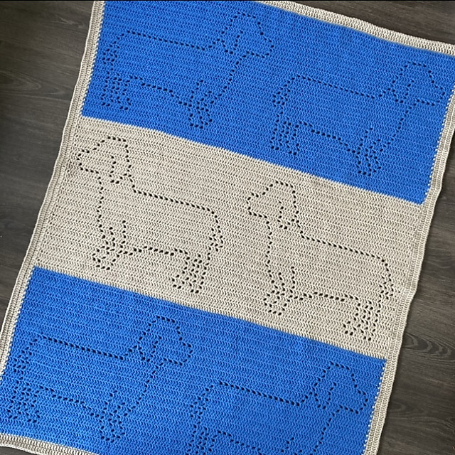 Dachshund Filet Crochet Blanket