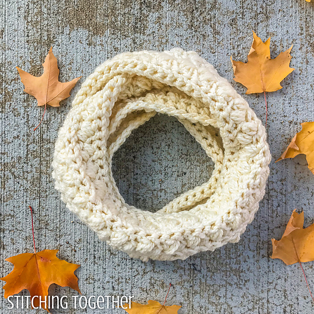 Selma Chunky Infinity Scarf