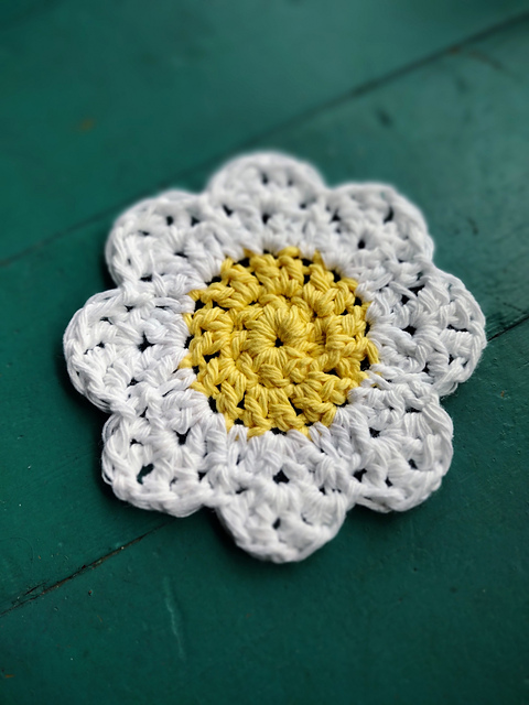 Sunflower Scrubby