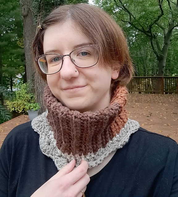 Rustic Dunes Cowl