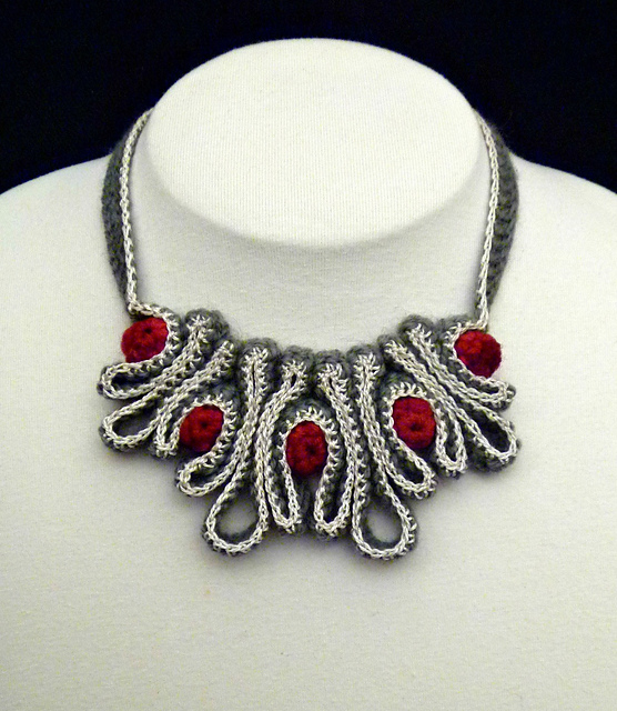 Modern Waves Necklace