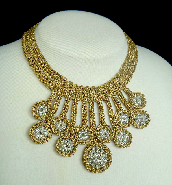 Raindrops Necklace