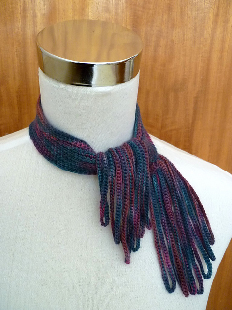 Modern Jabot