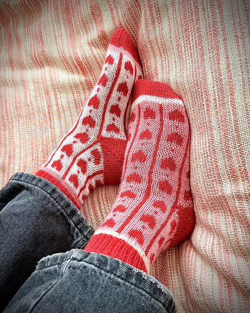 Love-ly Heart socks