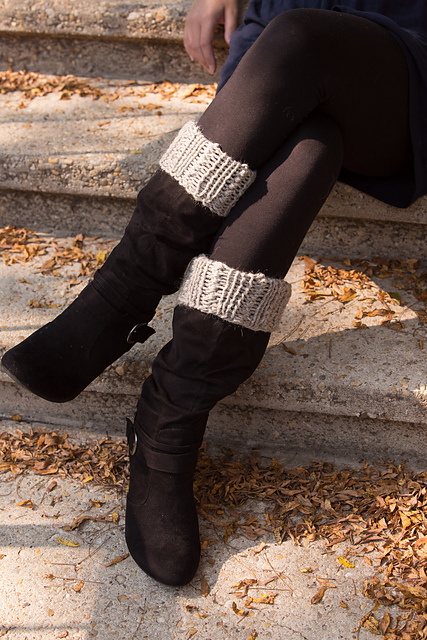 Cabled Rib Boot Cuffs
