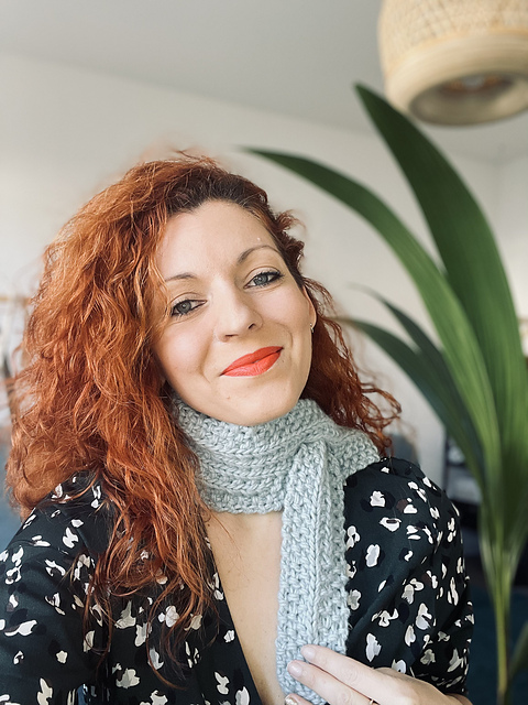 Carlotta Scarf