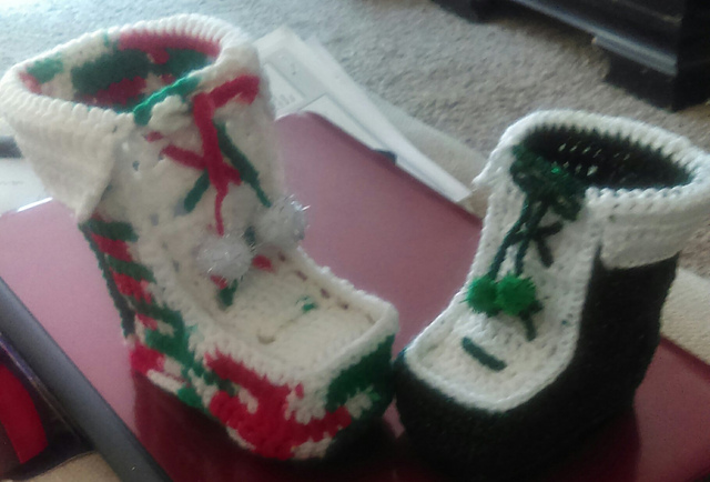 Ravelry: Christmas Boot pattern by Workbasket Magazine