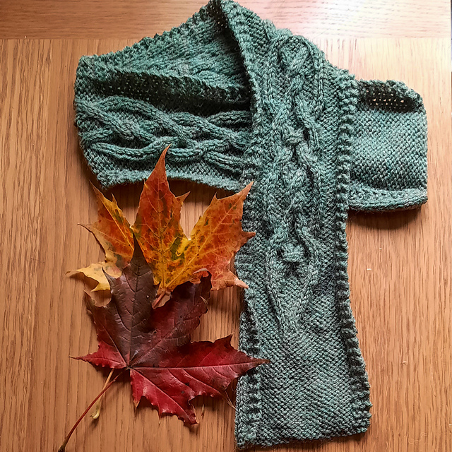 Little Cable Scarf