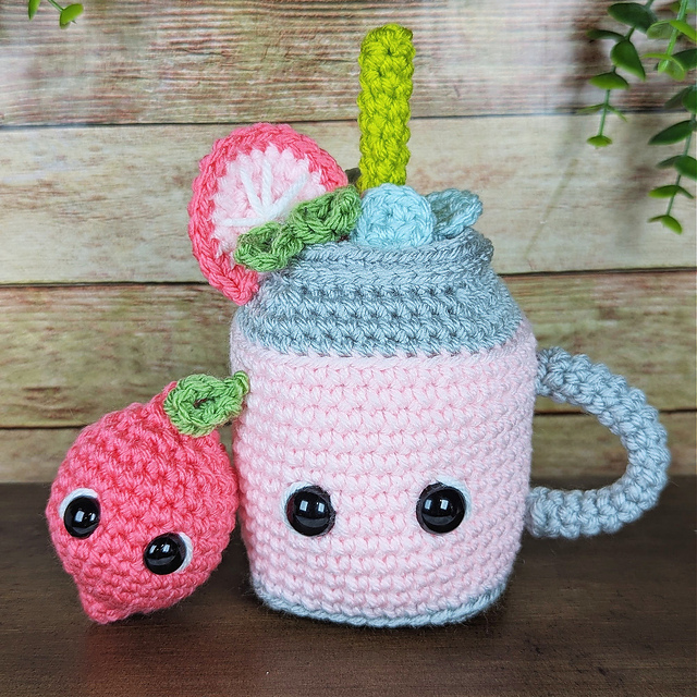 Lemonade and Sweet Tea