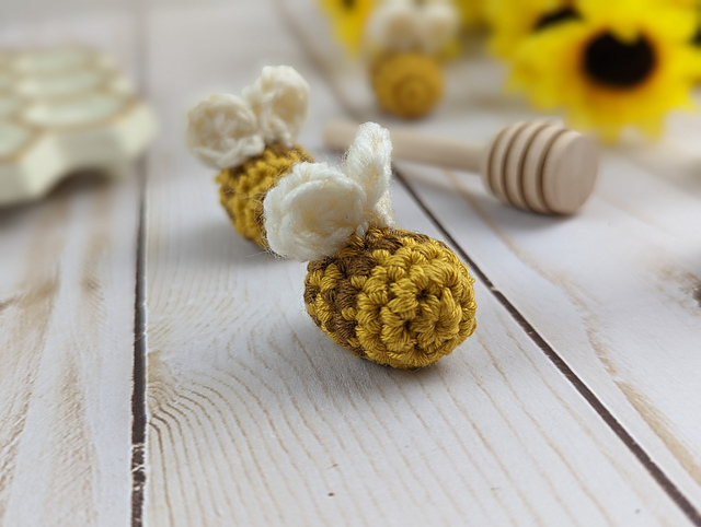 Tiny Bumble Bees