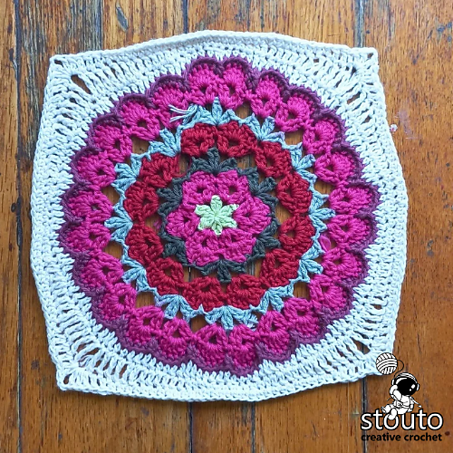 Growing Daisy Square
