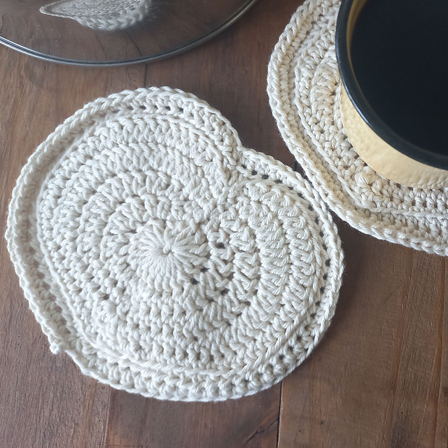 Phat Heart - Coaster - Pot Stand