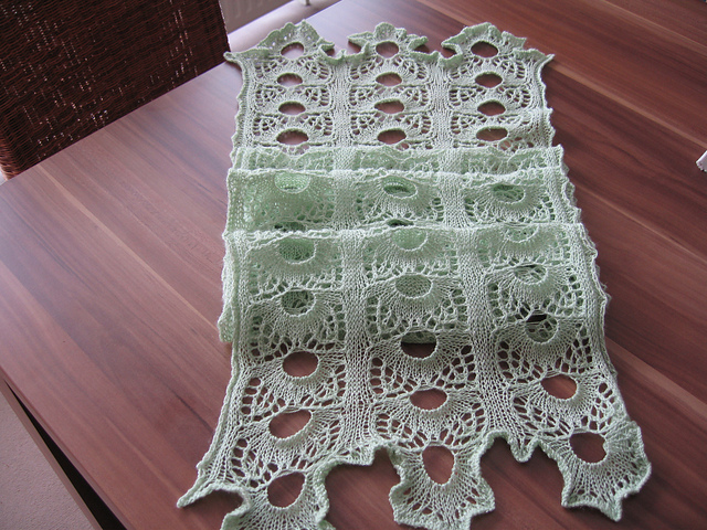 Glimpse Scarf
