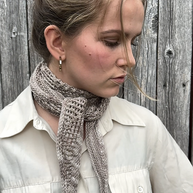 The Tiny Shawl