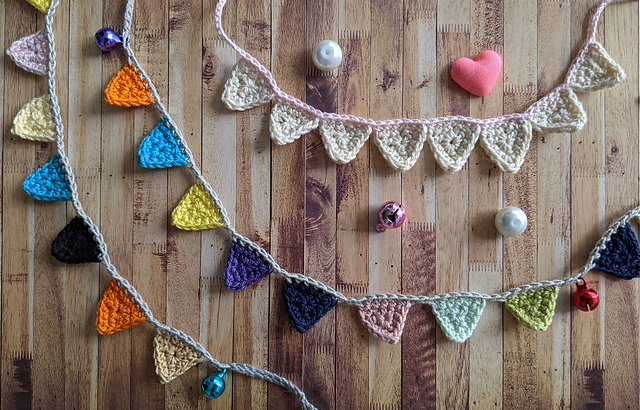 Mini Bunting