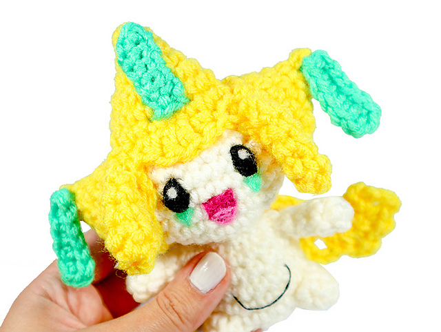 Pokemon Jirachi Amigurumi