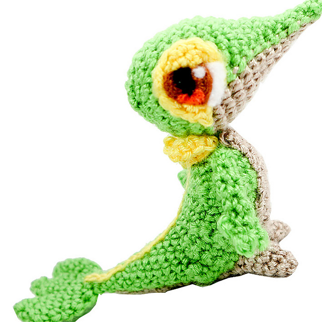 Pokemon Snivy Amigurumi