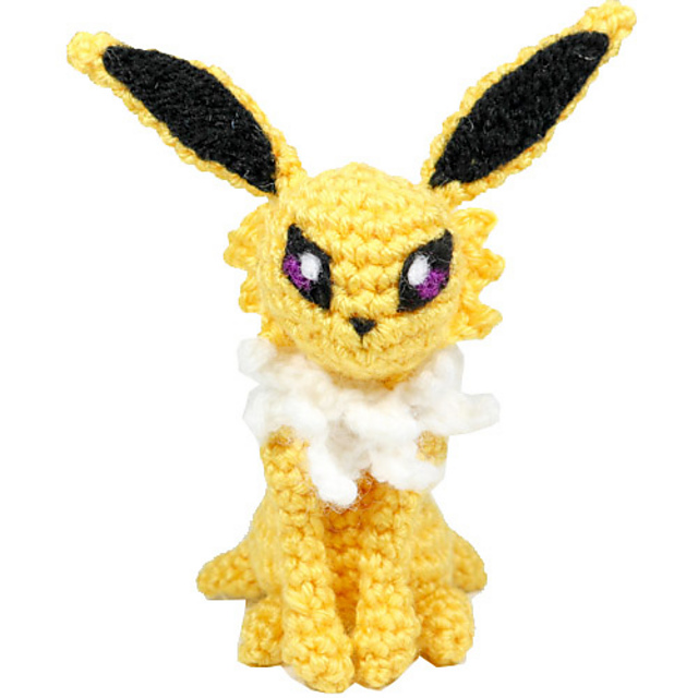 Pokemon Jolteon Amigurumi