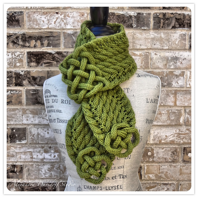 Heavener scarf