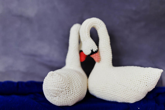 Elegant Swan