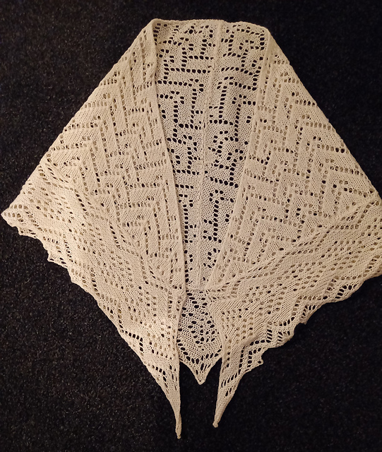 Sue,s Lace Shawl