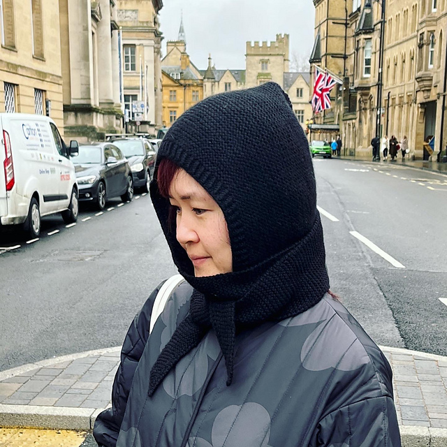 Ravelry: Hoodie フーディ pattern by JUN MIKAMI (三上 純）