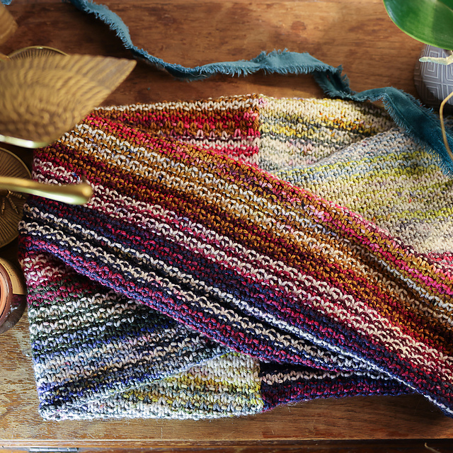 Trifle Cowl ~ The Knit Sister