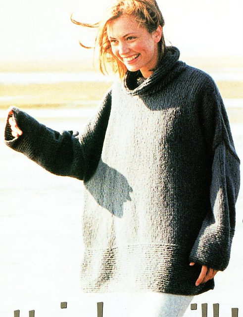 #22 Anthracite Sweater