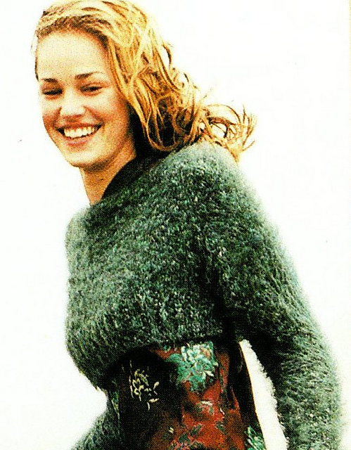 #18 Short Sweater